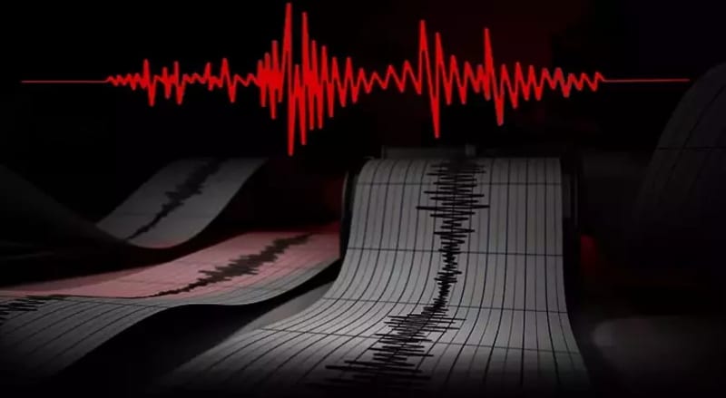 Son Dakika: Balıkesir Sındırgı'da 4.8 Büyüklüğünde Deprem