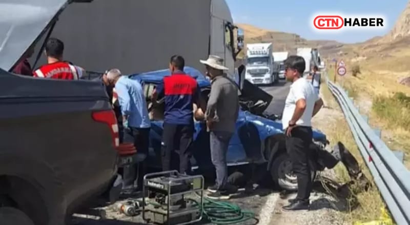 Hakkari-Van Yolunda Feci Kaza: 3 Kişi Öldü, 2 Yaralı Hastanede
