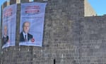 Diyarbakır surlarına Devlet Bahçeli posteri asıldı