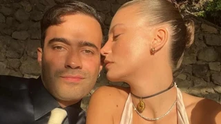 Mert Demir Serenay Sarıkaya İçin Her Sabah Kahve ve Çiçek Alıyorum