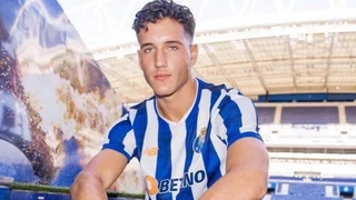 İspanya Türkiye Maçıyla Gündeme Gelen Deniz Gül Kimdir?