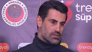 Volkan Demirel'den Muhabire Sert Yanıt: "Sana Özel Telefon Mu Açacaktım?"