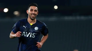 Trabzonspor, İrfan Can Kahveci için Fenerbahçe'ye Satın Alma Opsiyonlu Kiralama Teklifi Hazırlıyor