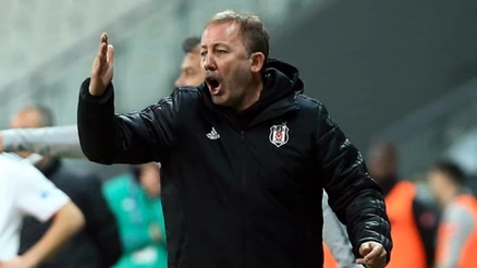 Sergen Yalçın'dan Eleştirilere Sert Yanıt: "Gelin Siz Yapın Madem Çok Biliyorsunuz"