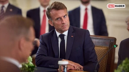 Fransa'da Hükümet Düştü: Macron'un Seçenekleri ve Olası Yol Haritası