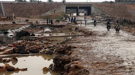 Pakistan'daki sel felaketinde can kaybı artıyor: 1002 kişi hayatını kaybetti