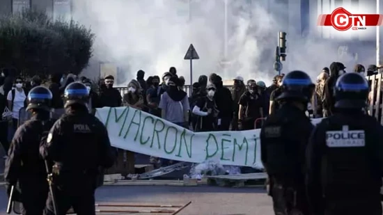 Fransa'da Macron Karşıtı Protestolar: 200 Bin Kişi Sokakta, Gözaltı 675'e Yükseldi