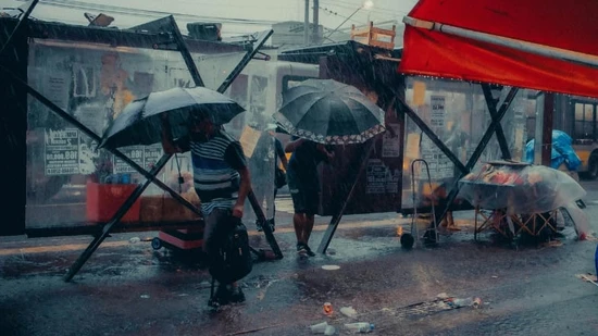 Son dakika: Meteoroloji'den İstanbul dahil 11 ile sarı kodlu uyarı! Fırtına 80 km'ye çıkacak