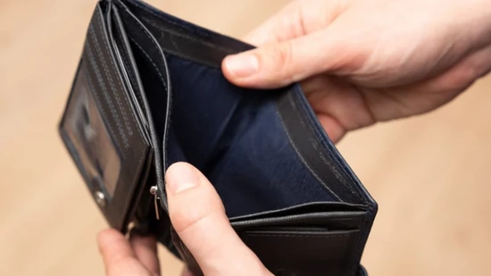 Komşuda Aile Doyuyor, Türkiye'de Tek Kişi Geçinemiyor!