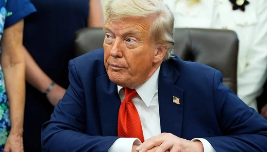 Trump'ın Fed Müdahale Girişimi Piyasaları Sarstı: Altın Yükseldi, Dolar Geriledi