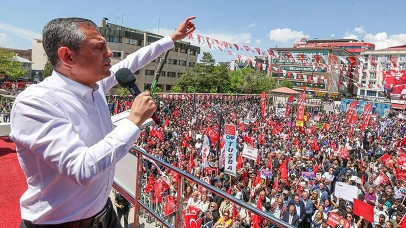 Özgür Özel'den Bakan Yerlikaya Hakkında Çarpıcı İddialar