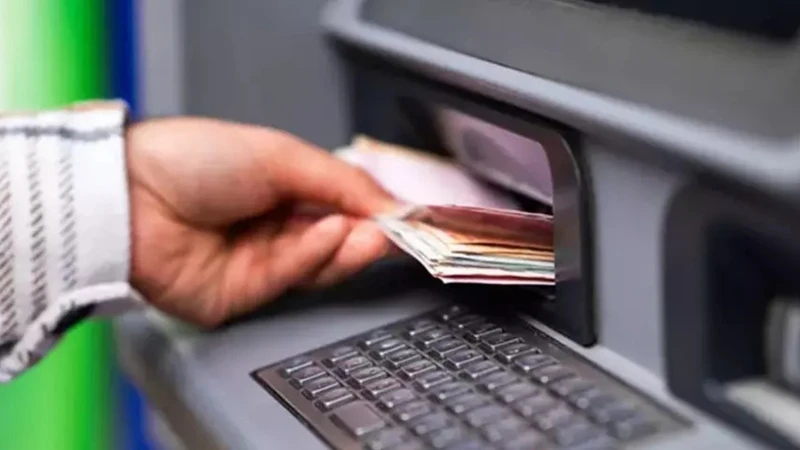 QR Kodla Para Çekme: Bankacılık Uzmanlarından Gizli Ücret Tuzağı Uyarısı