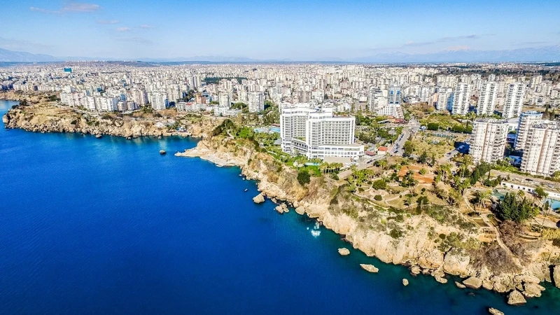 Bodrum'da Yaşam Alarm Veriyor: Her 3 Kişiden 1'i İlçeden Ayrılmayı Düşünüyor