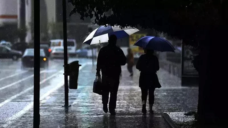 Meteorolojiden Kuvvetli Yağış ve Kar Uyarısı: 1 Aralık Haftası Soğuk Başlıyor