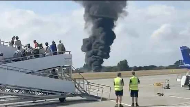 Londra Southend Havalimanı'nda Uçak Kazası: Beech B200 Havalandıktan Sonra Düştü