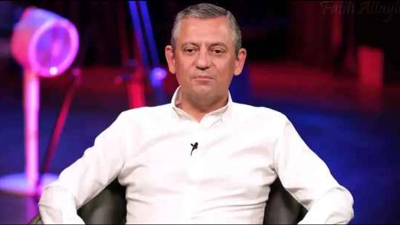 Özgür Özel: Erdoğan Adaylık İçin Anayasa Değişikliği İstiyor
