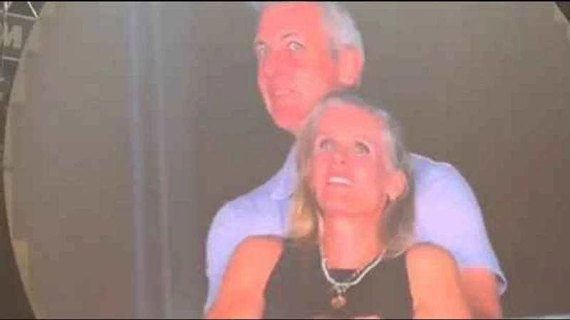 Coldplay Konserinde Yasak Aşk Skandalı! Andy Byron ve Kristin Cabot Evli Oldukları Halde Dev Ekranda Yakalandı