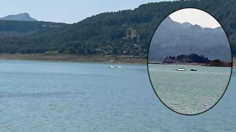 Burdur'da Eğitim Uçağı Tatbikat Sırasında Baraj Gölüne Düştü