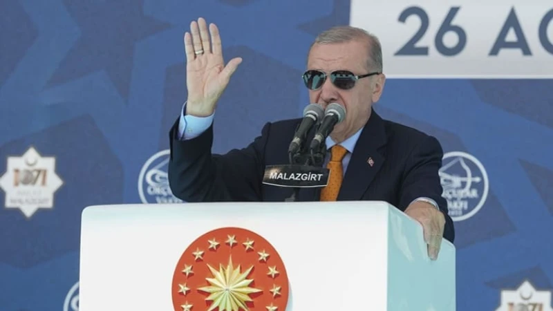 Erdoğan Malazgirt'te: Yönünü Ankara'ya ve Şam'a Dönenler Kazanacak