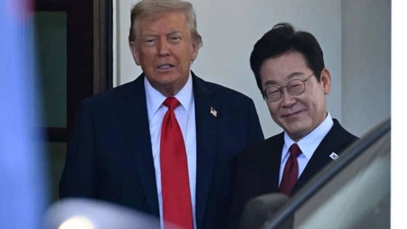 Trump'tan İsrail'in Gazze Saldırısına Tepki: "Memnun Değilim, Görmek İstemiyorum"