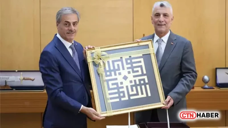 Ticaret Bakanı Ömer Bolat Sakarya'da Ziyaretlerde Bulundu