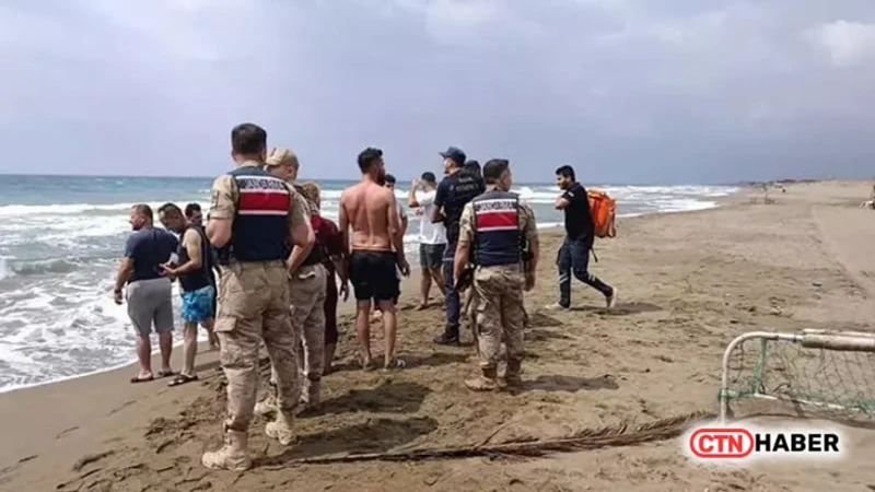 Hatay Samandağ'da Denizde Sürüklenen Kardeşlerden Biri Öldü