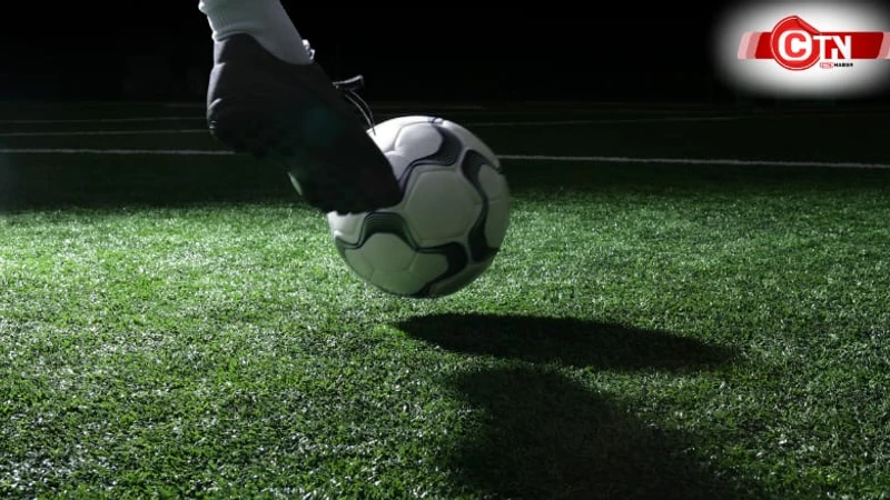 Süper Lig'de Son Gün Transfer Hareketliliği: Fenerbahçe, Beşiktaş ve Trabzonspor'dan Son Dakika Hamleleri