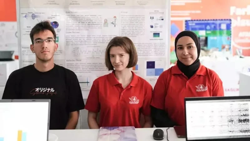 TEKNOFEST'te tanıtıldı: Epilepsi krizlerini önceden öngören yapay zeka ve "Robotik U Dili"