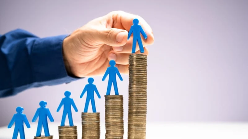 Özgür Erdursun 2026 Asgari Ücret Tahmini: Yüzde 20 Zam Beklentisi