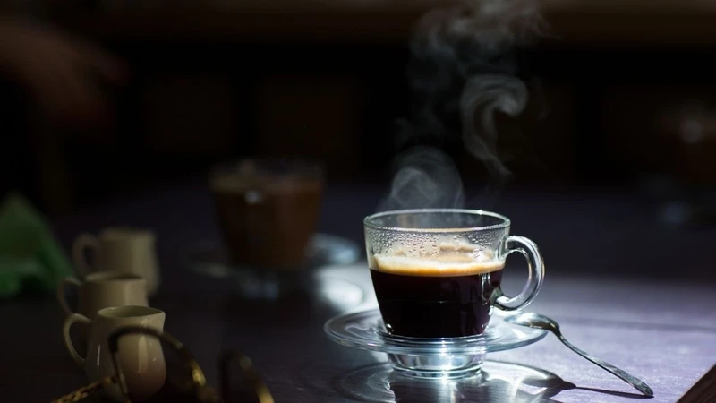 Güne Kahveyle Başlamak: Faydaları ve Olası Zararları