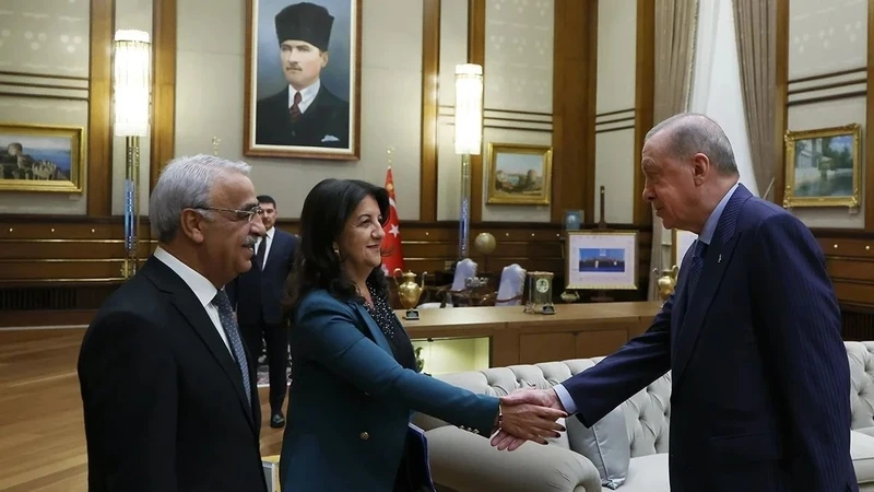 Erdoğan ile DEM Parti İmralı Heyeti Görüşmesi Tamamlandı: Beştepe'de 1 Saatlik Kritik Toplantı