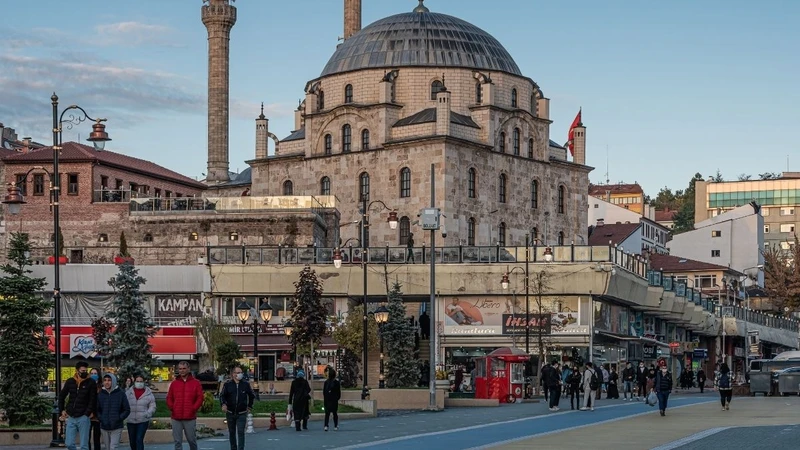 Bolu'da Yere İzmarit Atanın Cezası Rekor Seviyede: 152 Bin TL!