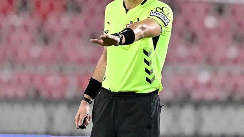 Futbolda büyük bahis operasyonu: 17 hakem, 1 kulüp başkanı dahil 21 gözaltı