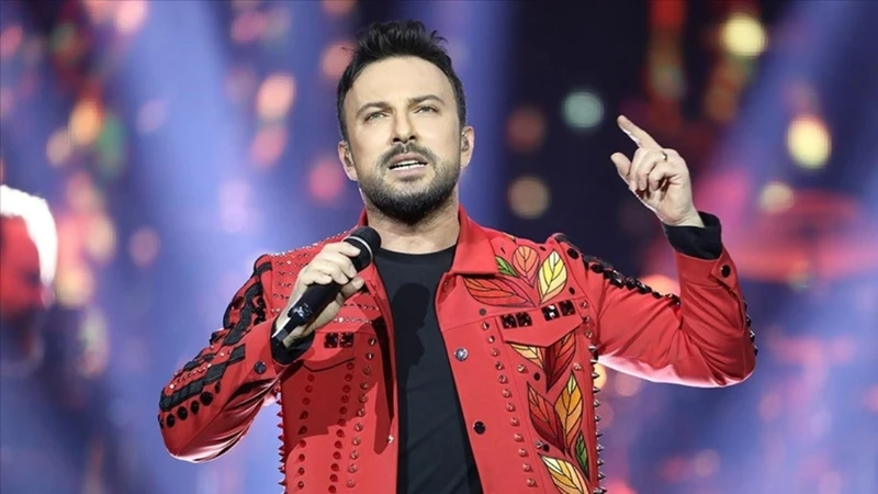 Tarkan Biletleri Satışa Çıktı: Yoğunluk Biletix'i Çökertti, Hayranlar Bilet Bulamadı