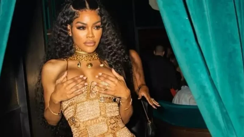 Teyana Taylor Cesur Tarzıyla Geceye Damga Vurdu: Hem Önü Hem Arkası Açık Elbise