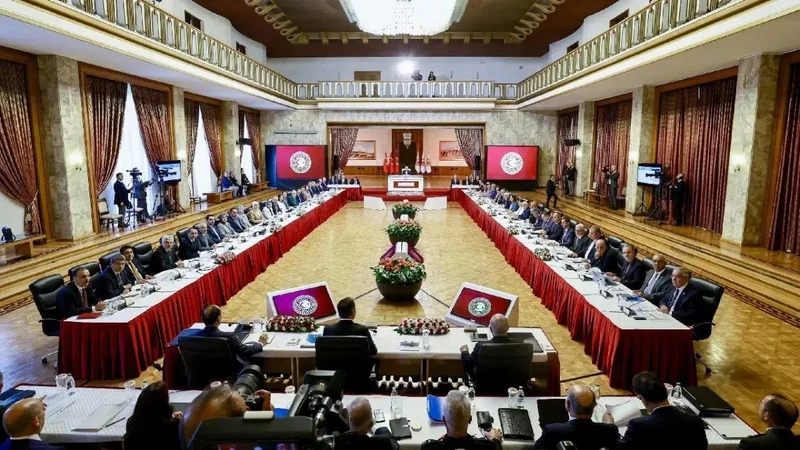 AKP'den İmralı Açıklaması: "Ziyarete Olumlu Bakıyoruz"