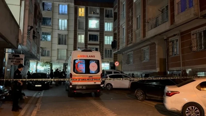Esenyurt'ta Zehirlenme Alarmı: 1'i Bebek 4 Kişi Hastaneye Kaldırıldı