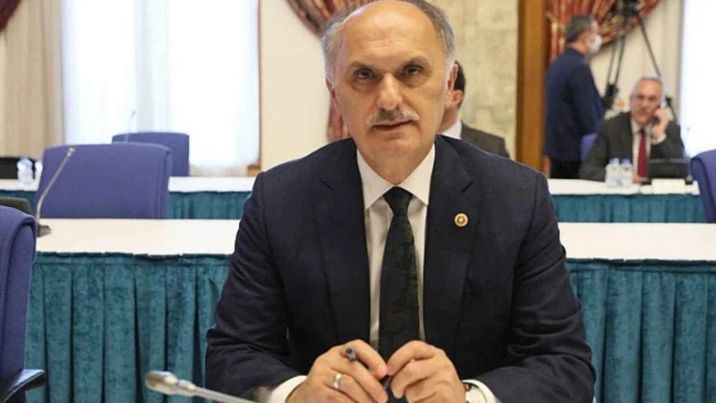 Eski AK Parti Milletvekili Cemal Öztürk Hayatını Kaybetti