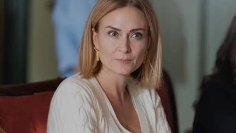 Ceyda Düvenci Çanakkale'de Taş Ev Yaptırdı | Ahmetçe Köyü'ndeki Yeni Yaşamı