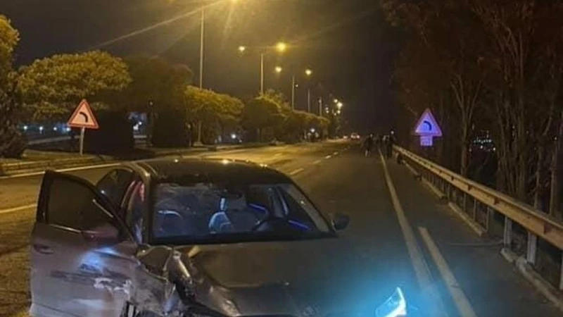 Elazığ'da Direksiyon Hakimiyetinin Kaybedilmesi Sonucu Trafik Kazası: 1 Yaralı