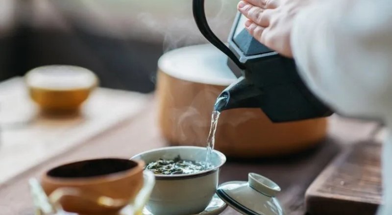 Çayı ve Kahveyi Çok Sıcak İçmek Kanser Riskini Artırıyor - görsel 1