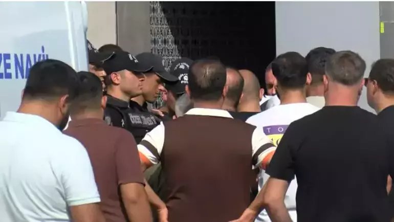 Başakşehir’de 80 Milyonluk Alacak Kavgası: İş İnsanı Öldürüldü, Fail İntihar Etti - görsel 1