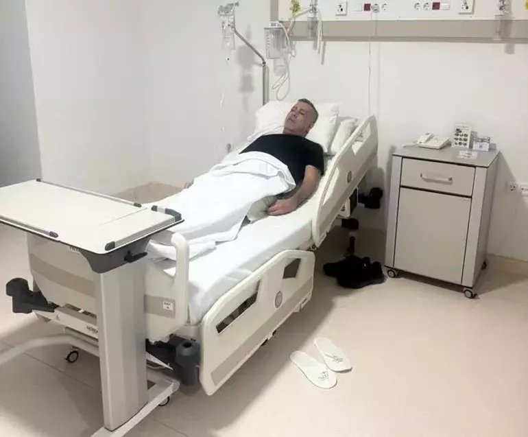 Haluk Levent Muğla Konseri Sonrası Hastaneye Kaldırıldı: Sağlık Durumu İyi - görsel 1