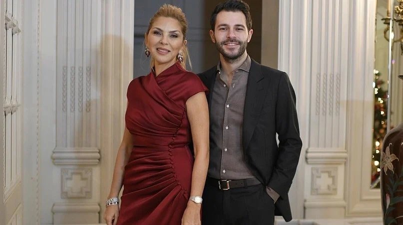 Hande Erçel’den Ayrılık Sonrası İlk Paylaşım  Instagram’a Döndü - görsel 2