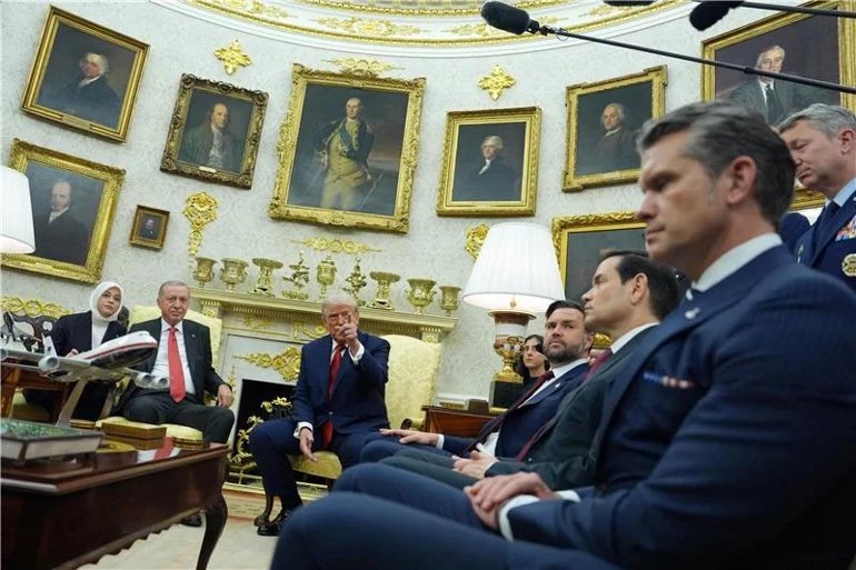 Erdoğan ve Trump arasında tarihi zirve: F-35, CAATSA ve Gazze gündemde - görsel 1