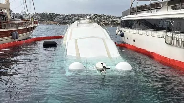 Bodrum’da 40 Milyonluk Lüks Yat Dakikalar İçinde Sulara Gömüldü - görsel 2