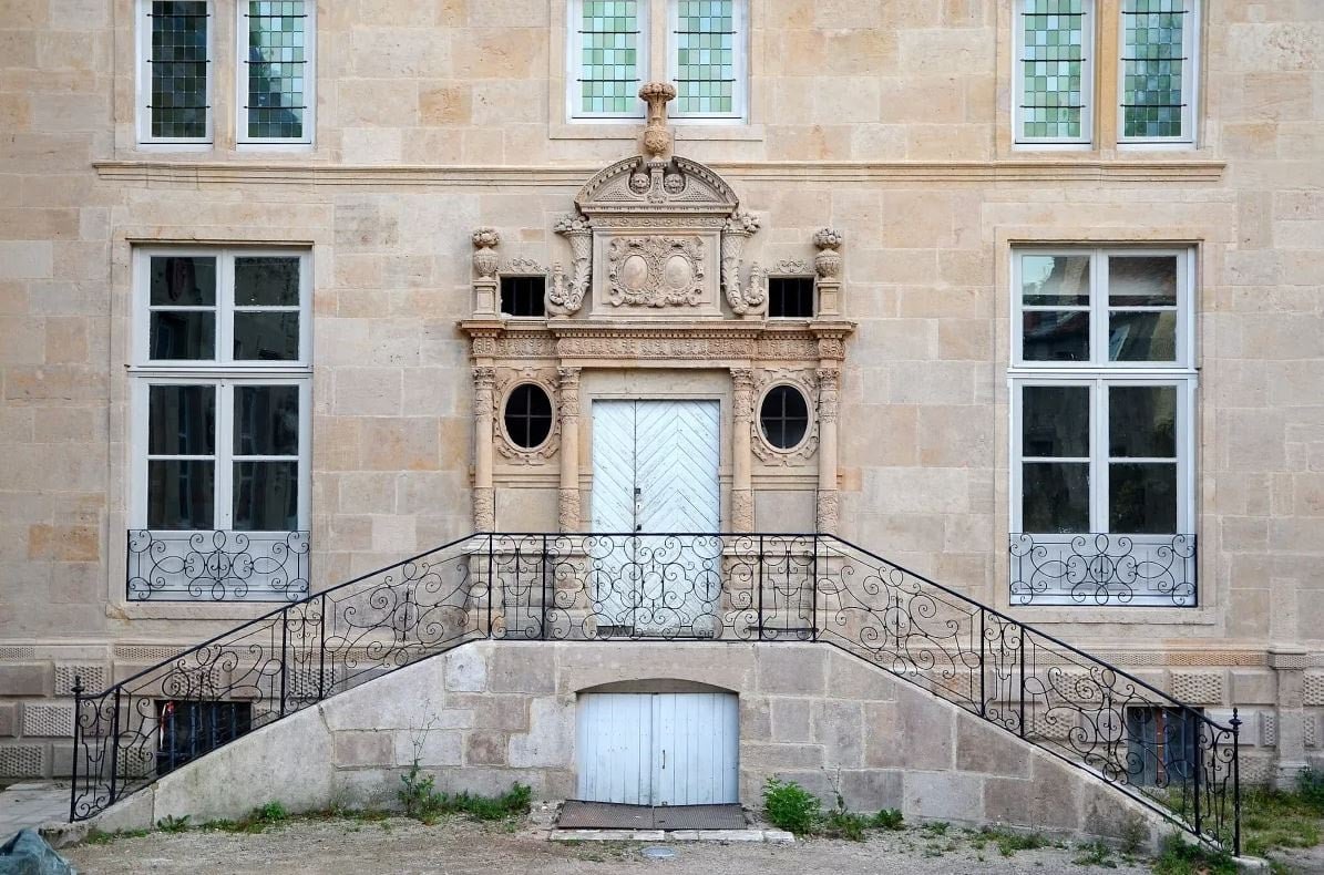 Fransa’da Bir Müze Daha Soyuldu: 2 Bin Madeni Para Çalındı - görsel 1