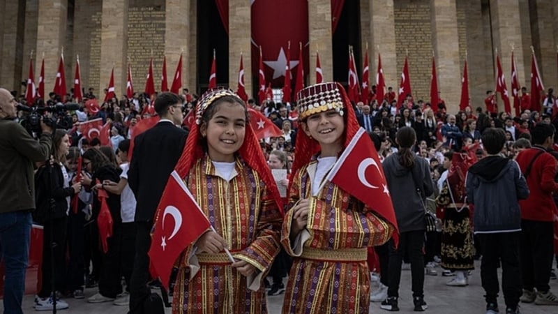 Cumhuriyetin Işığı Hiç Sönmedi: 29 Ekim’in Anlamı, Mirası ve Geleceği - görsel 8