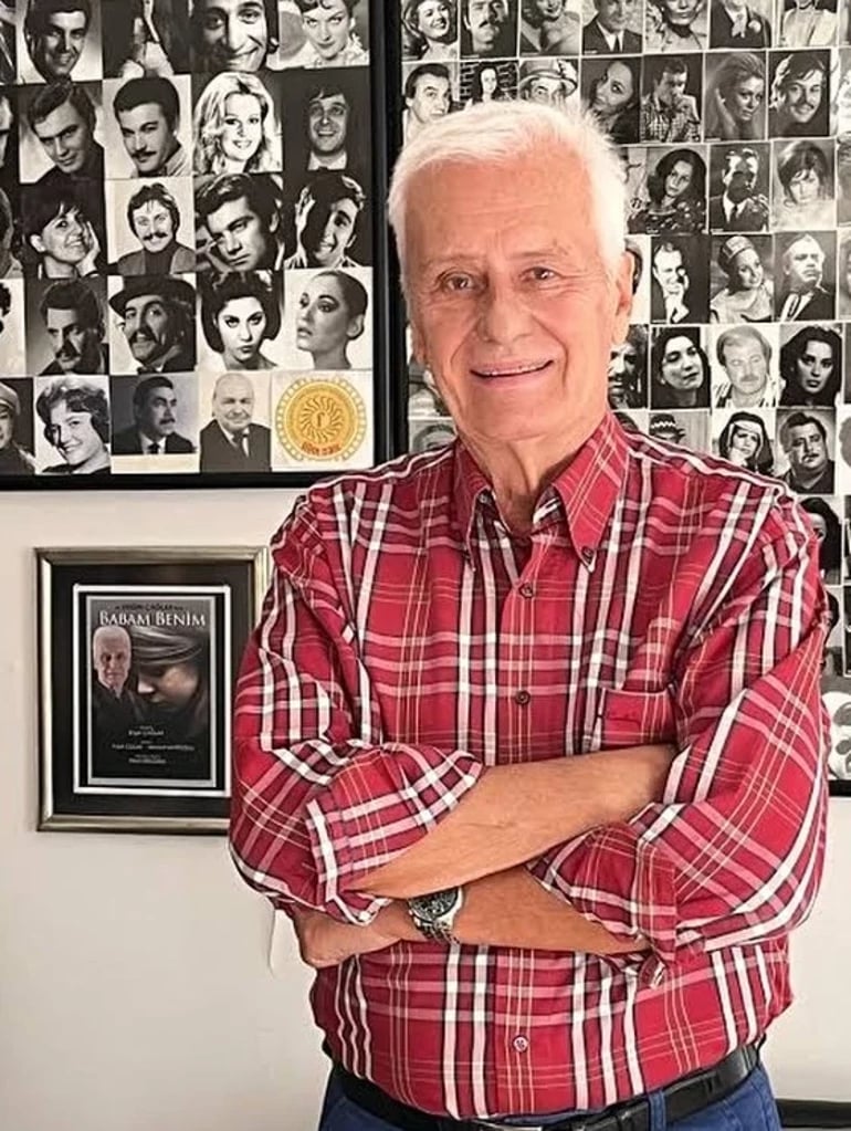 Türk Sinemasının Efsane İsmi Engin Çağlar Trafik Kazasında Hayatını Kaybetti - görsel 2