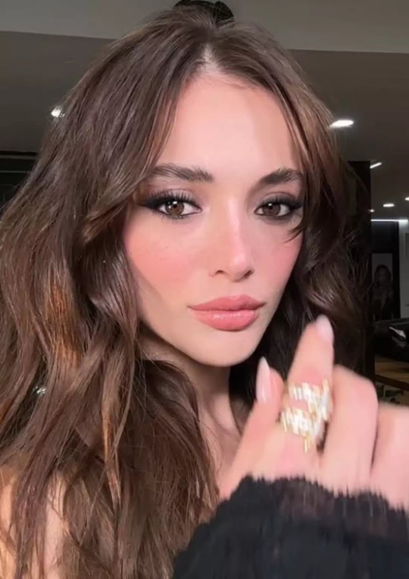 Teşkilat’ın Yeni Yıldızı Rabia Soytürk’ün Eski Hali Gündem Oldu! Estetik İddialarına Net Yanıt - görsel 1